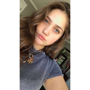 Meet your Posher, Madison